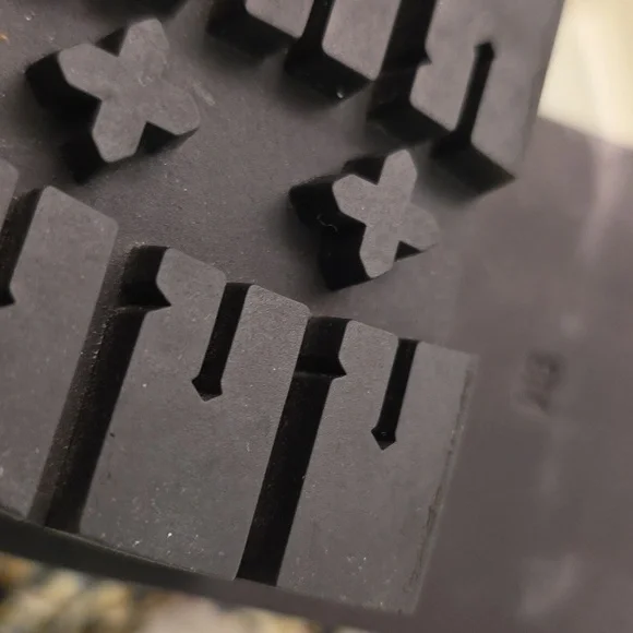 Tory Burch Black and Cream Tweed Lace Up Boots - Picture 11 of 11